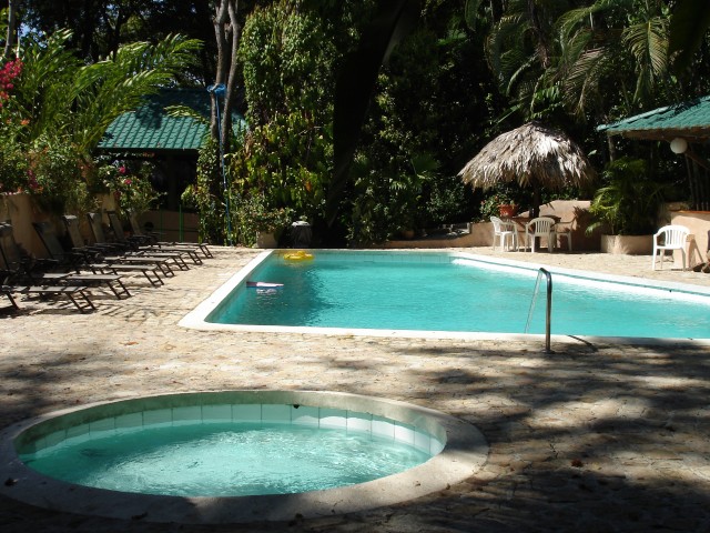 LA PISCINE