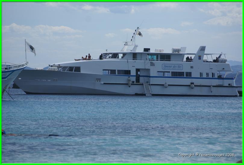 LE BATEAU