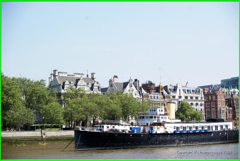 Sur la TAMISE