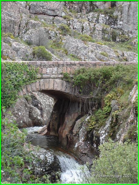 SUR LA ROUTE ENTRE PIANA ET CARGESE