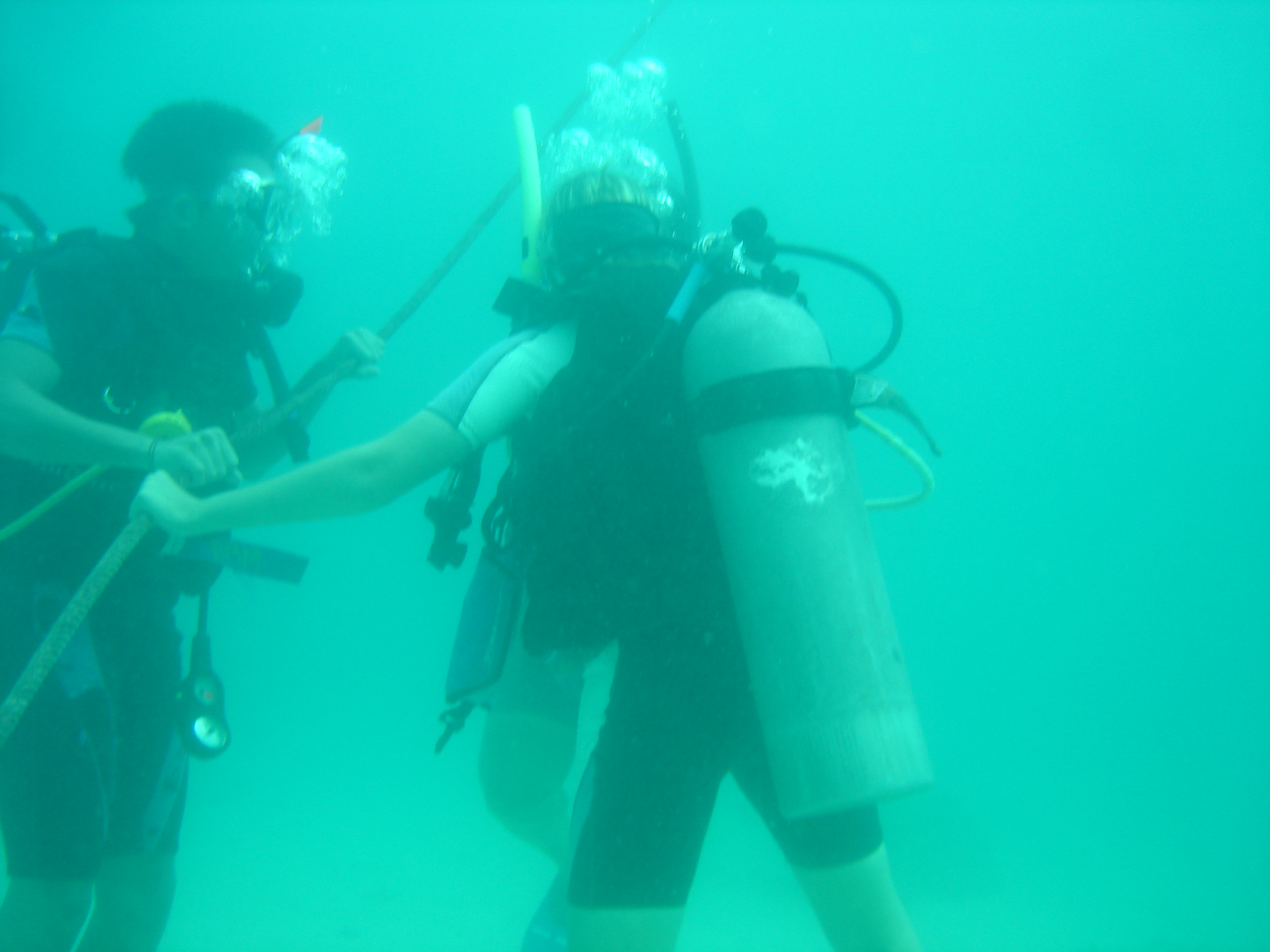 GILI MENO PLONGEE EN MER