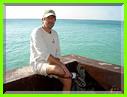 EN ATTENDANT LE BATEAU POUR COZUMEL 