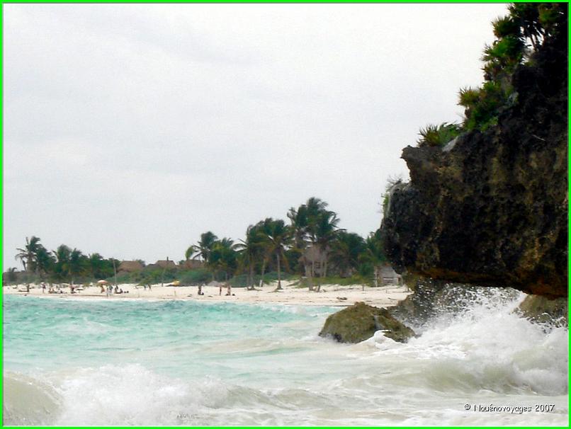 AKUMAL 