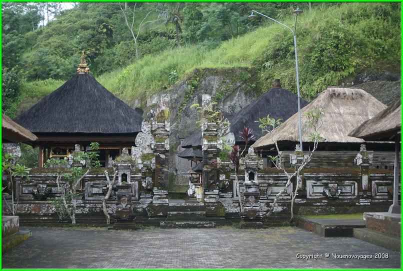 TAMPAKSIRING