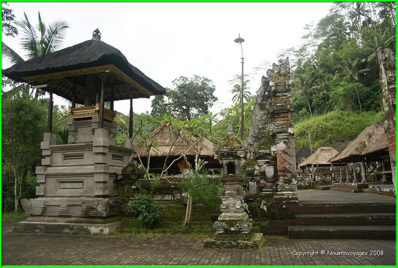 TAMPAKSIRING