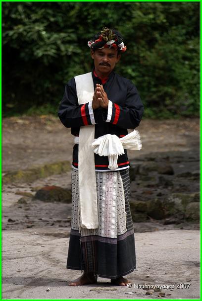 DANSE BATAK