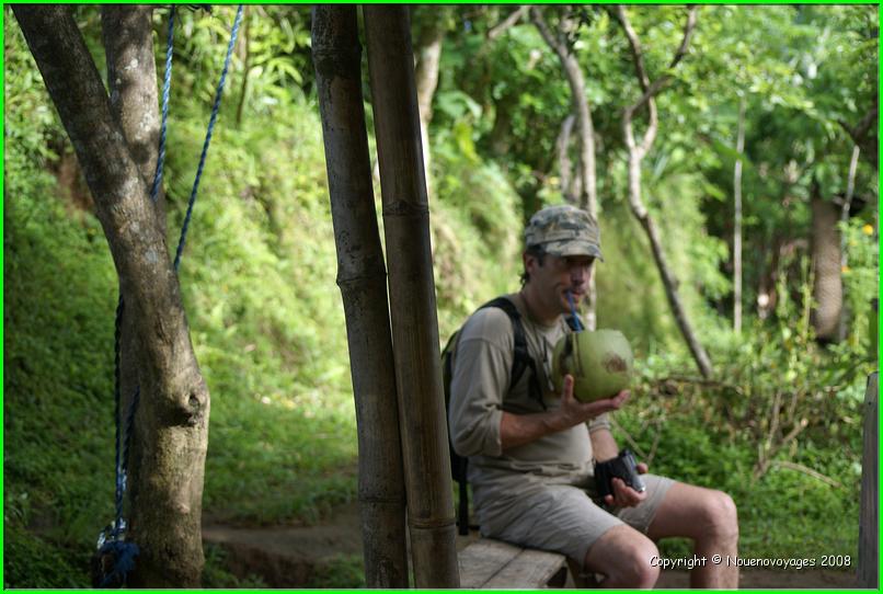 KETUT TREK 